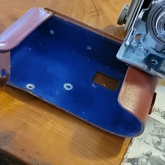 Foldex Vintage Land Camera, manual, and case